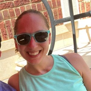 Meet your Posher, Molly